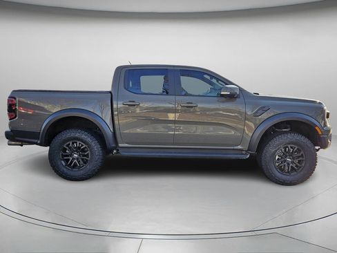 Used 2025 Ford Ranger Raptor image 5