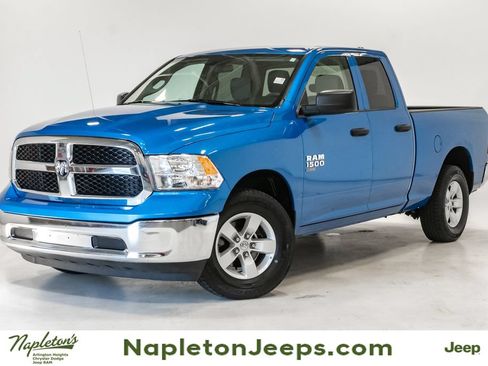 Used 2024 RAM 1500 Classic SLT AWD/4WD image 1
