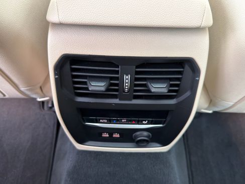 Used 2020 BMW 330i Sedan image 16
