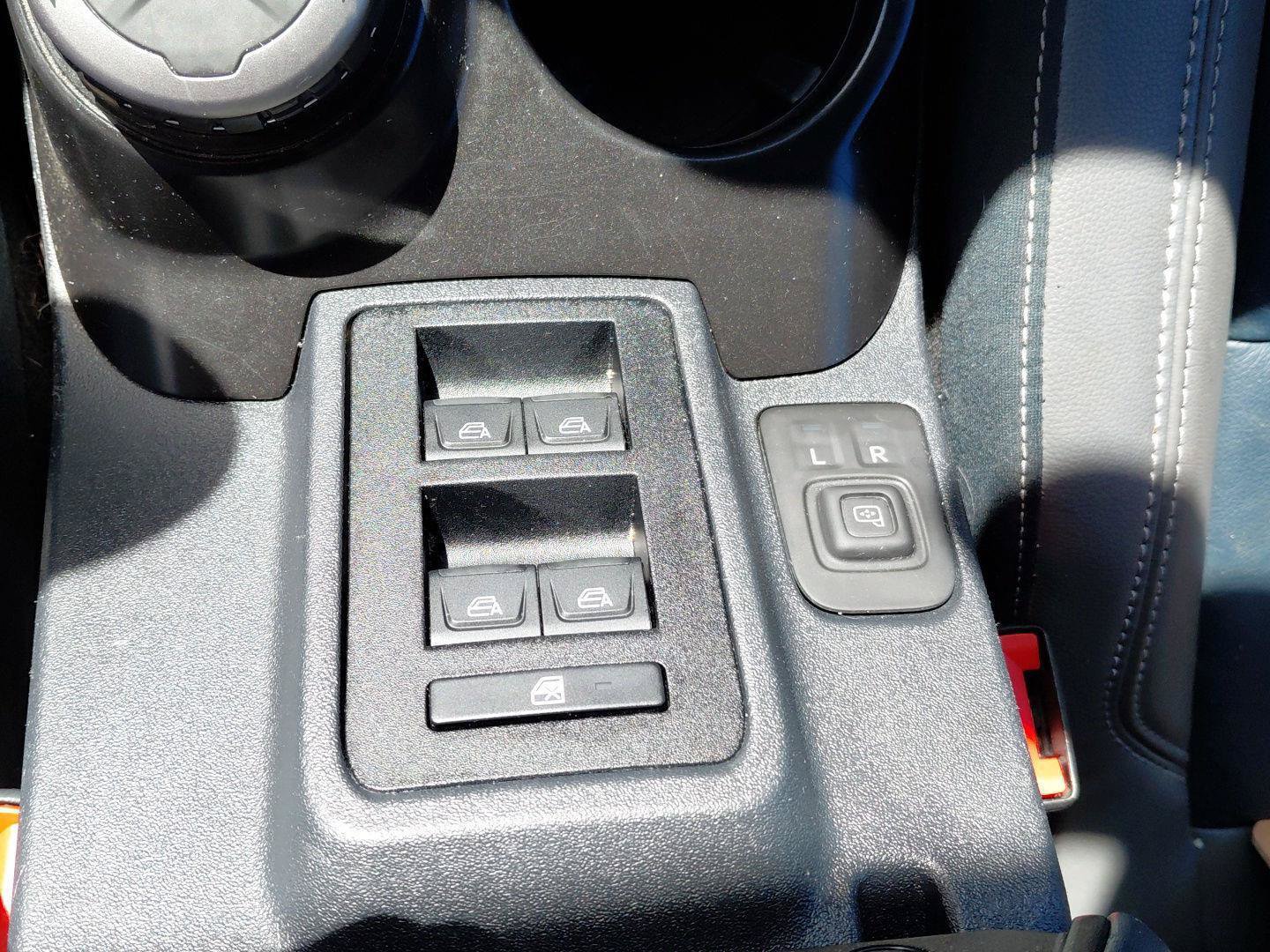 Used 2022 Ford Bronco Outer Banks AWD/4WD image 27