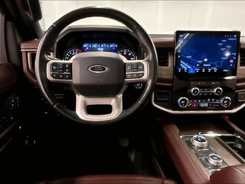 Used 2022 Ford Expedition Max Limited AWD/4WD image 6