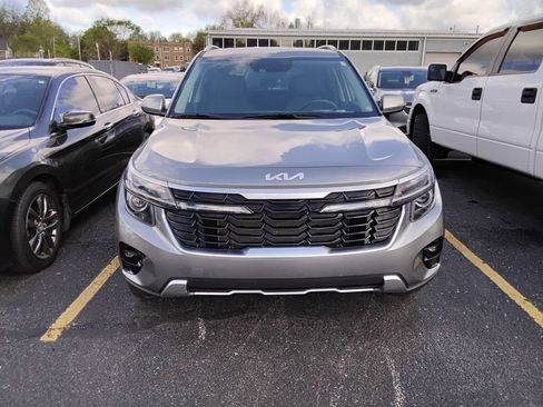 Used 2024 Kia Seltos S image 12