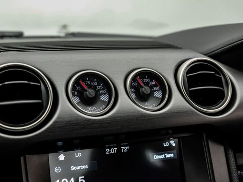 Used 2016 Ford Mustang Shelby GT350R w/ GT350R Equipment Group 920A image 66