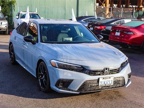 Used 2024 Honda Civic Sport image 3