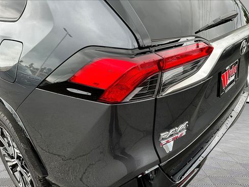 Used 2025 Toyota RAV4 XSE w/ Weather Package AWD/4WD image 23