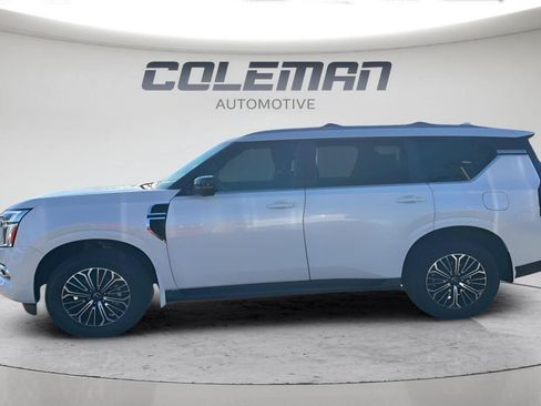 New 2026 Nissan Armada SL w/ Captain's Chari Seat Package AWD/4WD image 8
