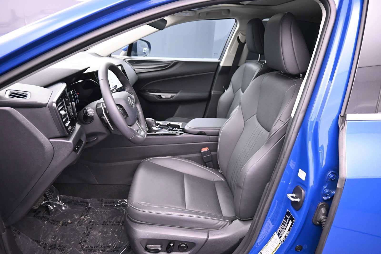 Used 2025 Lexus NX 350 AWD w/ Accessory Package (2T) image 21