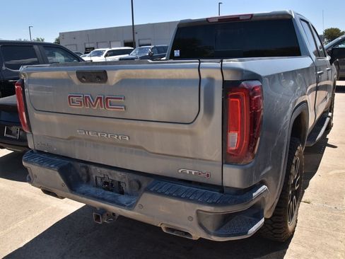 Used 2025 GMC Sierra 1500 AT4 w/ AT4 Premium Package AWD/4WD image 5