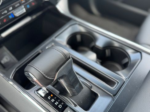 New 2025 Ford F150 Lariat w/ Equipment Group 501A Mid image 43