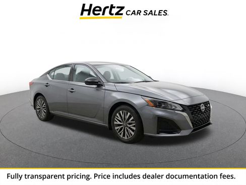 Used 2026 Nissan Altima 2.5 SV FWD image 1