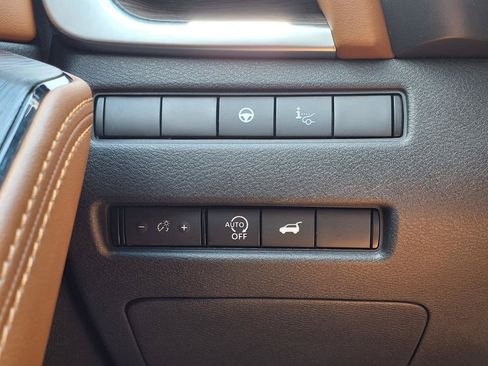 Used 2024 Nissan Rogue Platinum w/ Platinum Premium Package FWD image 19