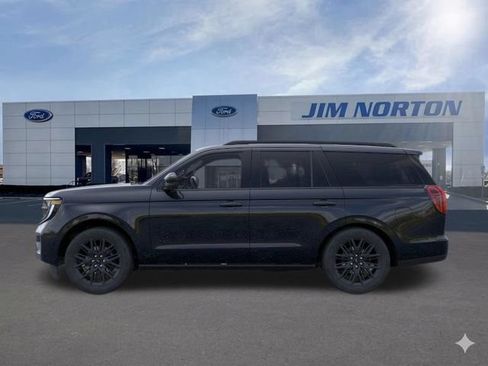 New 2026 Ford Expedition Platinum w/ Stealth Appearance Package AWD/4WD image 4