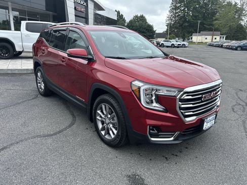 Certified 2024 GMC Terrain SLT AWD/4WD image 16