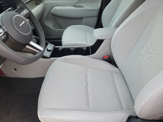 Certified 2024 Hyundai Kona SEL w/ Convenience Package AWD/4WD image 15