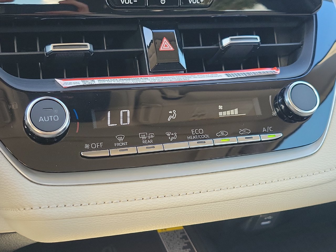 Used 2025 Toyota Corolla XLE FWD image 23