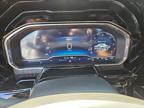 Used 2024 Chevrolet Silverado 1500 LTZ w/ LTZ Premium Package image 28