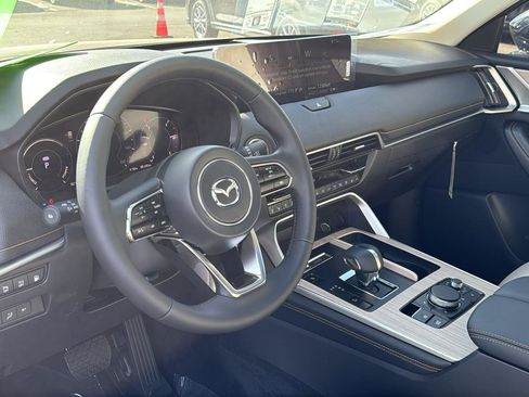 New 2026 MAZDA CX-90 Plug-In Hybrid w/ Preferred image 19