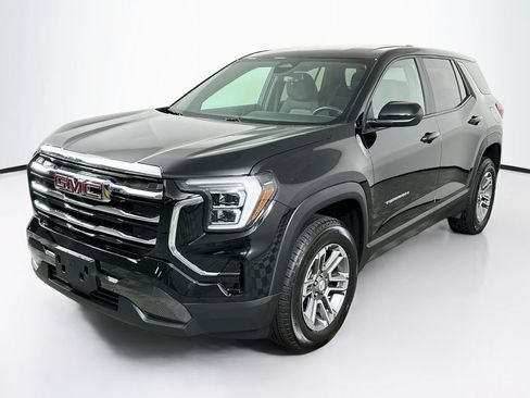 Used 2025 GMC Terrain Elevation AWD/4WD image 1