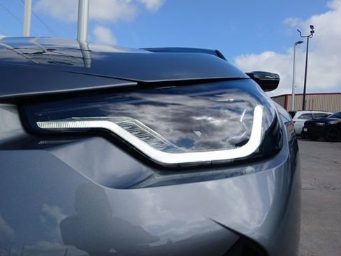 New 2026 BMW M240i Coupe image 4