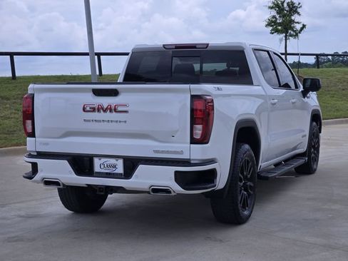 Used 2024 GMC Sierra 1500 Elevation w/ Elevation Premium Package AWD/4WD image 8
