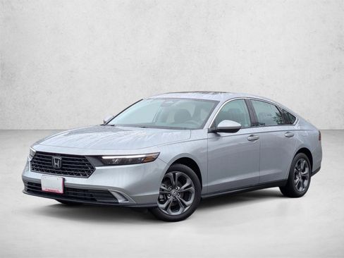 Used 2023 Honda Accord EX image 1