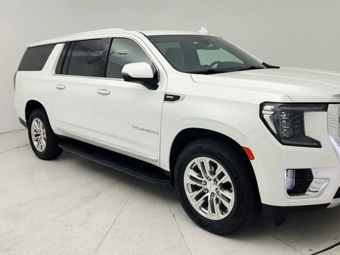 Certified 2022 GMC Yukon XL SLT w/ SLT Premium Package RWD image 1