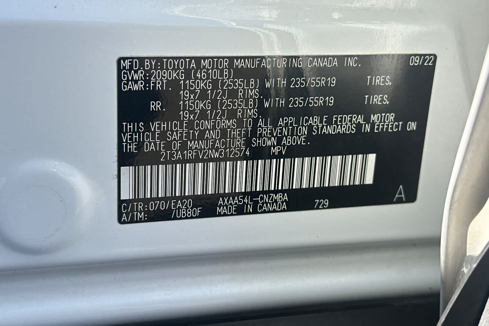 Used 2022 Toyota RAV4 XLE Premium AWD/4WD image 32