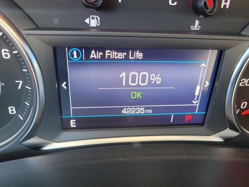 Used 2024 GMC Terrain SLE AWD/4WD image 31