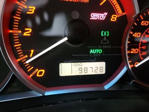 Used 2014 Subaru Impreza WRX STI image 11