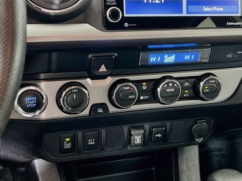 Certified 2023 Toyota Tacoma SR5 w/ Technology Package AWD/4WD image 14