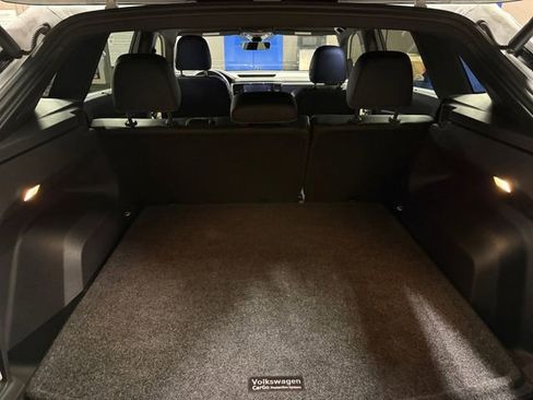 Used 2022 Volkswagen Atlas Cross Sport SEL Premium R-Line image 6