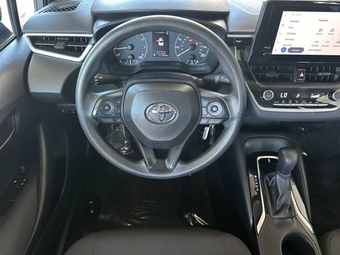 Used 2024 Toyota Corolla LE FWD image 13