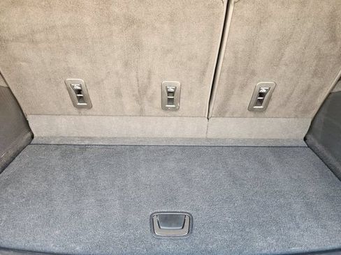 Used 2023 Cadillac Escalade Sport w/ Touring Package RWD image 33