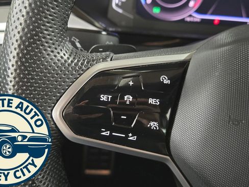 Used 2021 Volkswagen Arteon SEL Premium image 12