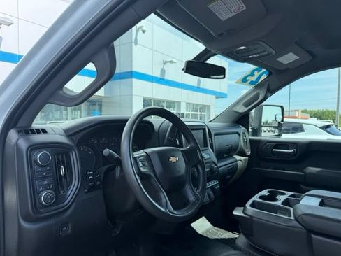 Used 2023 Chevrolet Silverado 2500 W/T w/ WT Convenience Package AWD/4WD image 7
