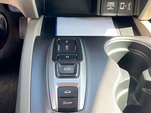 Used 2022 Honda Ridgeline RTL-E image 17