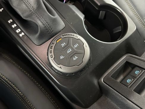 New 2026 Ford Bronco Badlands AWD/4WD image 25