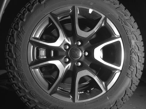 Used 2025 Jeep Compass Trailhawk AWD/4WD image 12