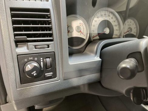 Used 2007 Dodge Dakota SLT w/ Mopar Chrome Edition Group image 24