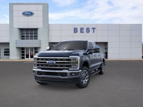 New 2025 Ford F250 Lariat w/ Chrome Package image 2