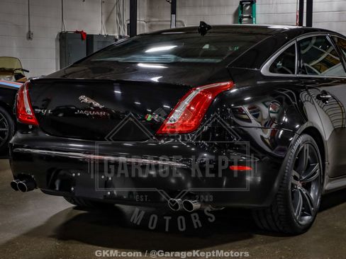 Used 2015 Jaguar XJ R LWB image 50