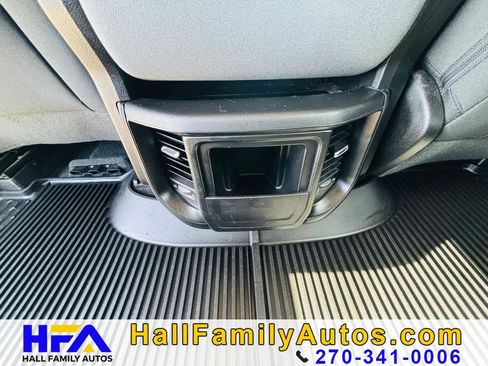 Used 2020 RAM 1500 Big Horn AWD/4WD image 25