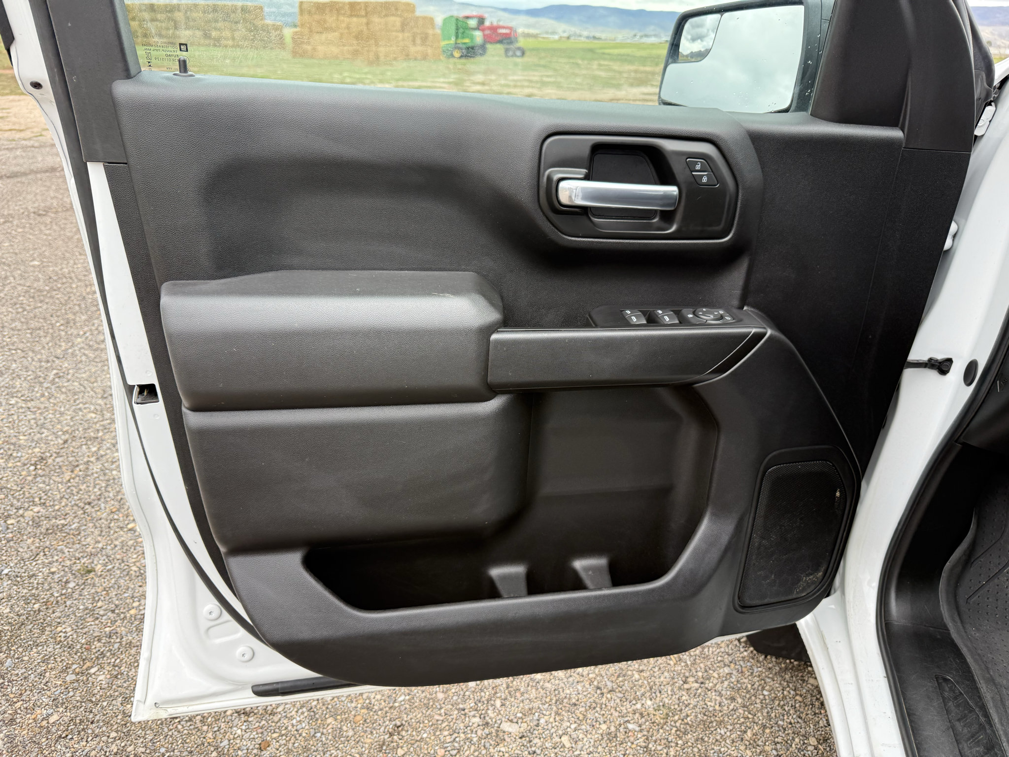 Used 2024 Chevrolet Silverado 1500 Custom AWD/4WD image 15