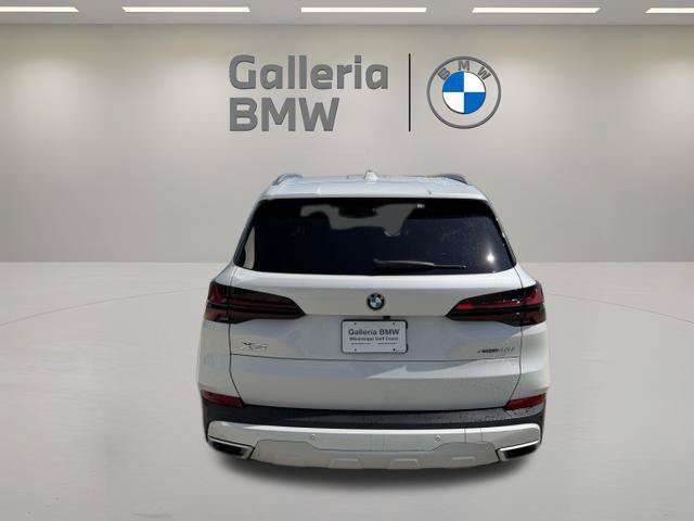 Certified 2024 BMW X5 xDrive40i w/ Parking Assistance Package AWD/4WD image 8