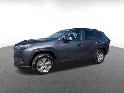 Used 2025 Toyota RAV4 XLE image 8