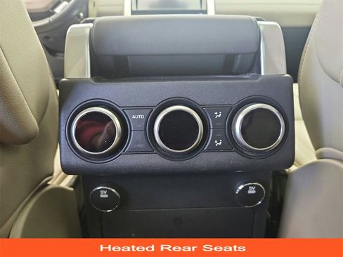 Used 2017 Land Rover Discovery HSE image 39