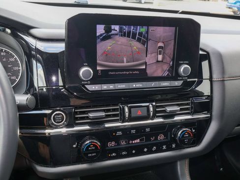 Used 2023 Nissan Pathfinder Rock Creek AWD/4WD image 19