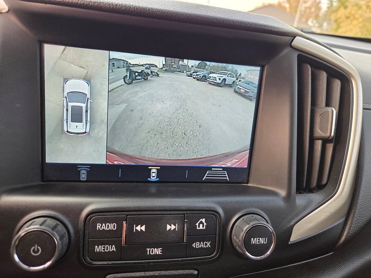 Used 2018 GMC Terrain Denali w/ Advanced Safety Package AWD/4WD image 8