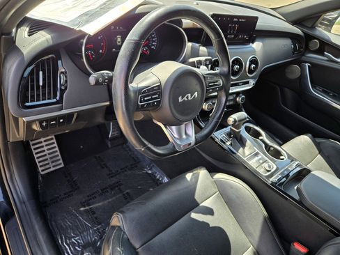 Used 2022 Kia Stinger GT-Line w/ Sun & Sound Package image 10