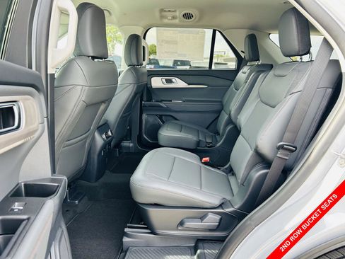 New 2026 Ford Explorer Active w/ Active Comfort Package image 29